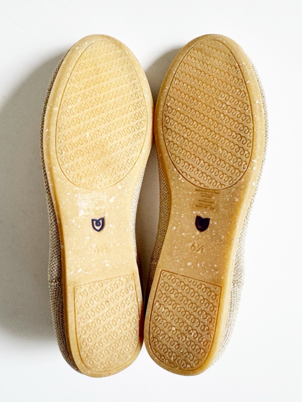 Rothys The Flat Light Gold Metallic Round Toe | 6.5 - Picture 11 of 13
